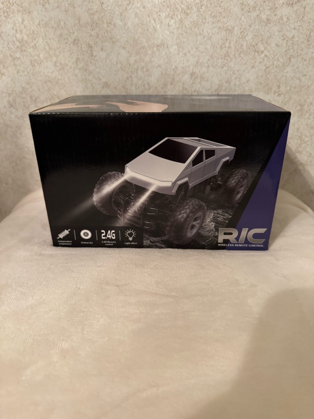 RIC Wireless Remote Control RC Truck - Black & Purple Box